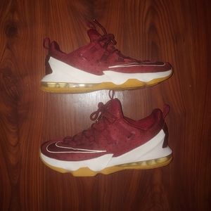 LeBron 13 Lows (Maroon/Gum bottoms)